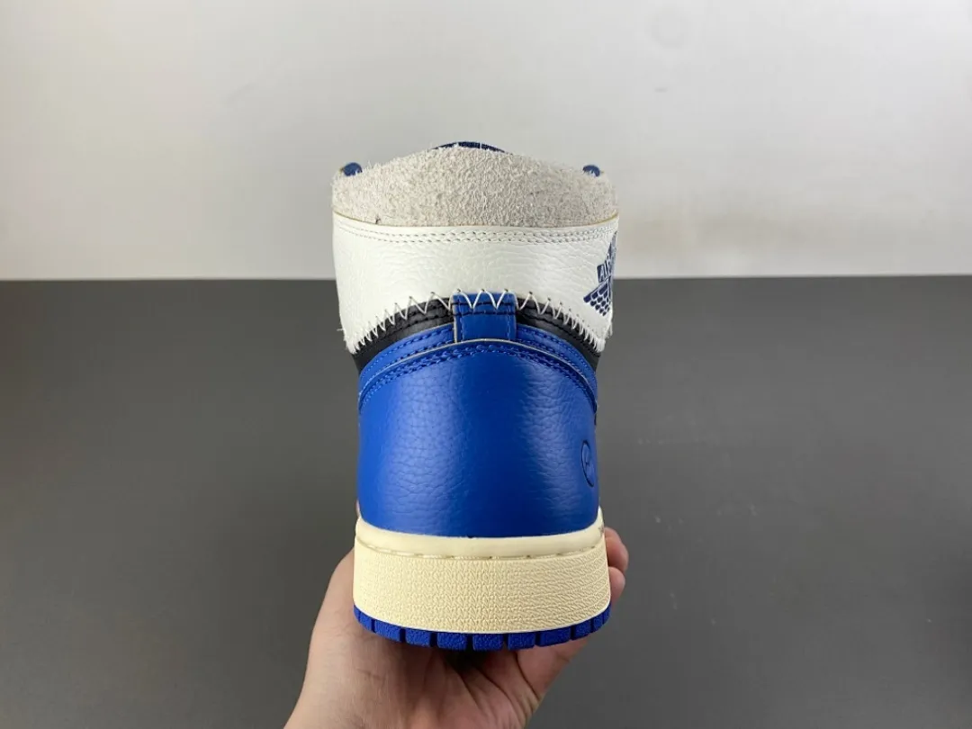 PK版 Air Jordan 1 Hi 藤原浩 UN大闪电 黑兰白紫 色 货号：IO7847-001 日期：2026 年春季 18原装版本PK，37号码36-47.5出货4-0