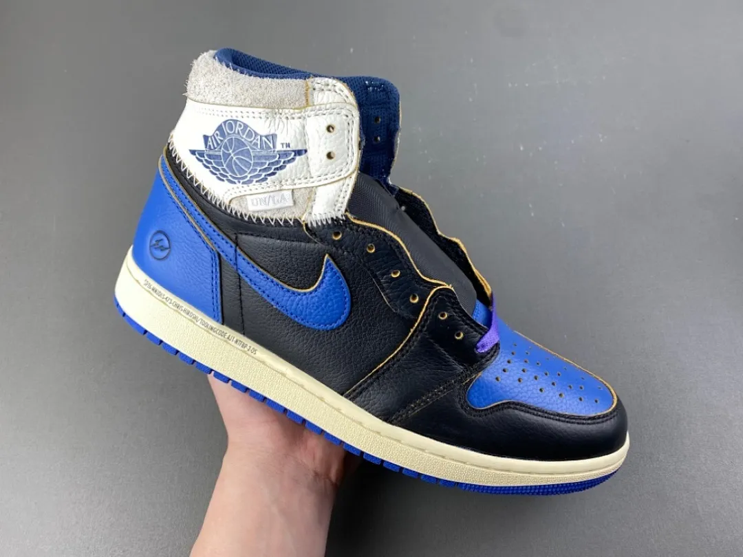 PK版 Air Jordan 1 Hi 藤原浩 UN大闪电 黑兰白紫 色 货号：IO7847-001 日期：2026 年春季 18原装版本PK，37号码36-47.5出货4-0