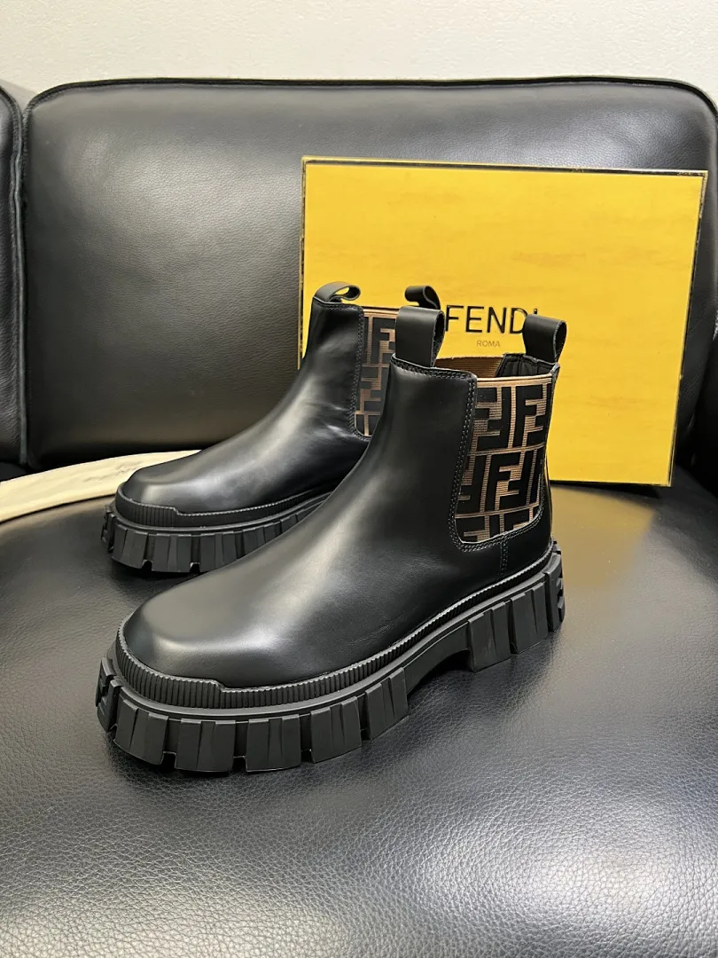 FENDI 213