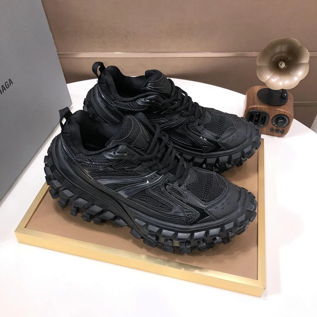 Balenciaga 0055