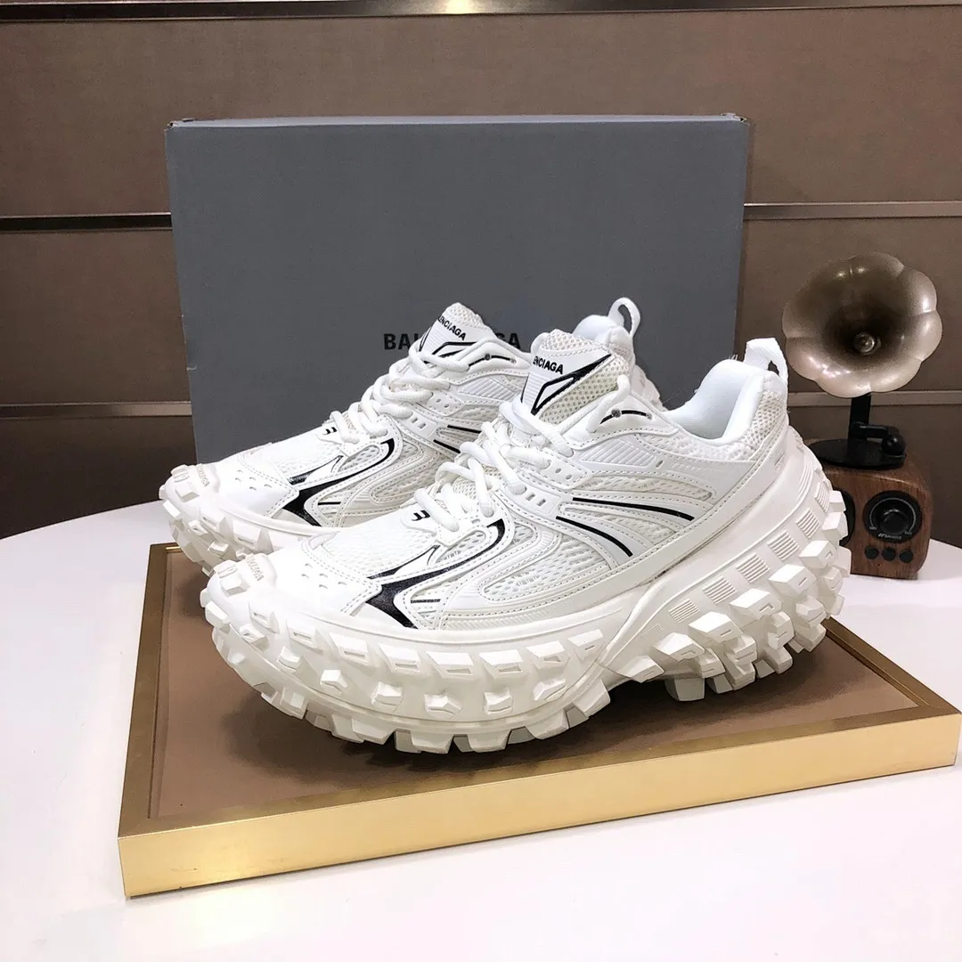Balenciaga 0051