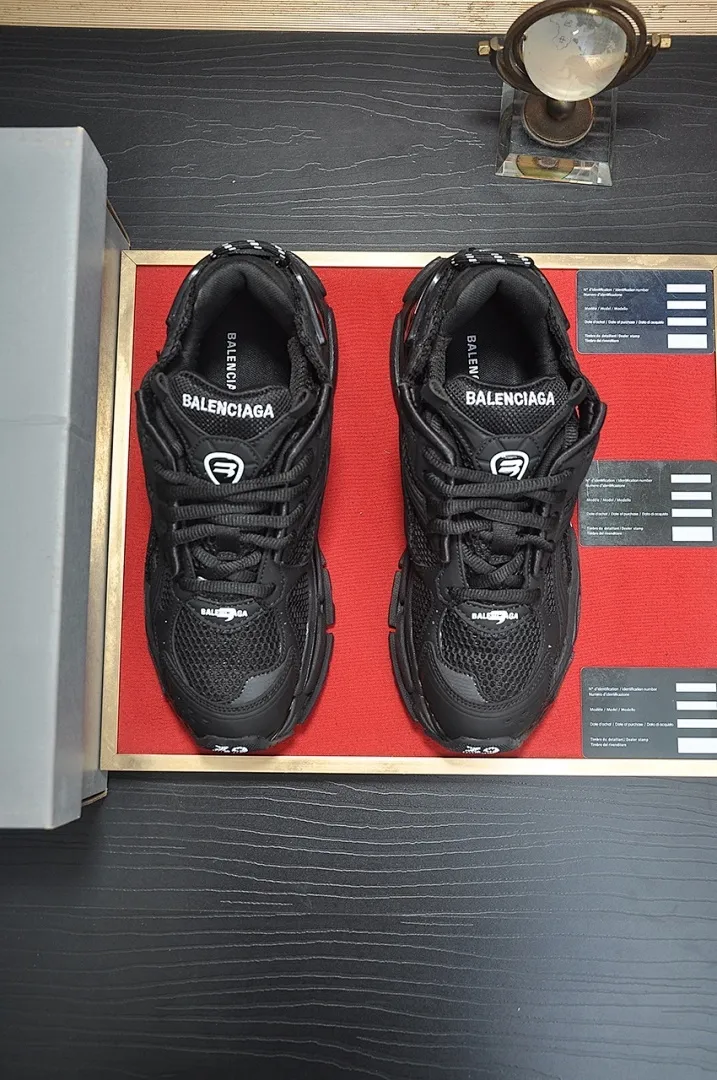 Balenciaga 0095