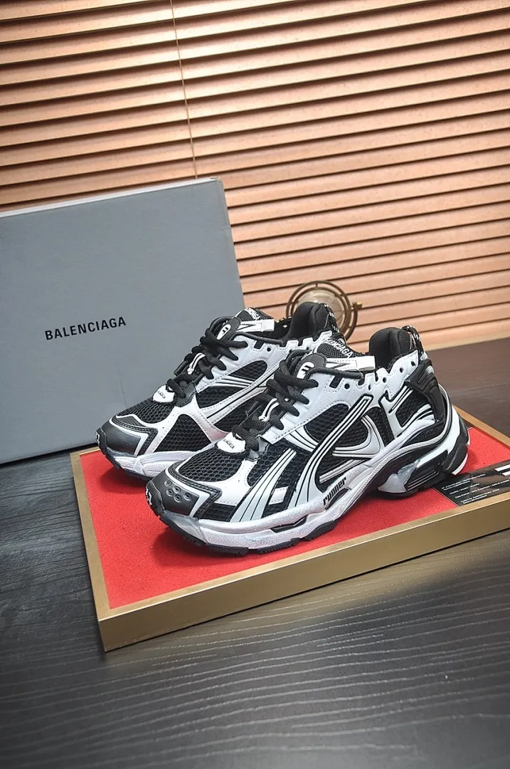 Balenciaga 0093