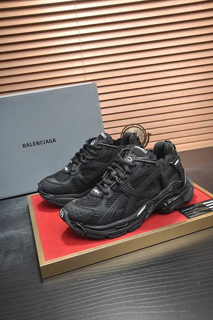 Balenciaga 0095